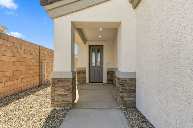 2542 E Alterna Drive, Fort Mohave, AZ 86426