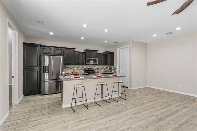 2542 E Alterna Drive, Fort Mohave, AZ 86426