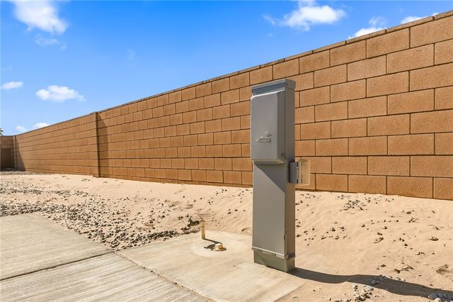 2542 E Alterna Drive, Fort Mohave, AZ 86426