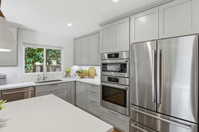 2784 Doverton Square, Mountain View, CA 94040