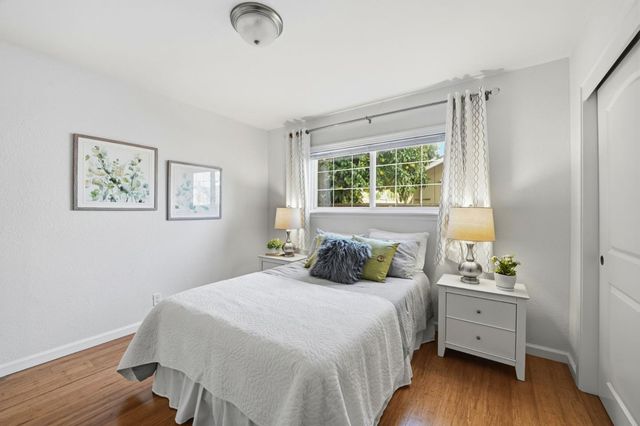 2784 Doverton Square, Mountain View, CA 94040