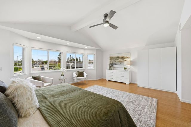 2784 Doverton Square, Mountain View, CA 94040