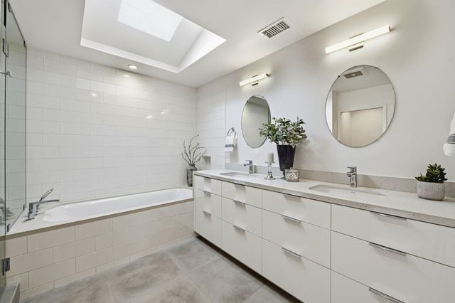 2784 Doverton Square, Mountain View, CA 94040