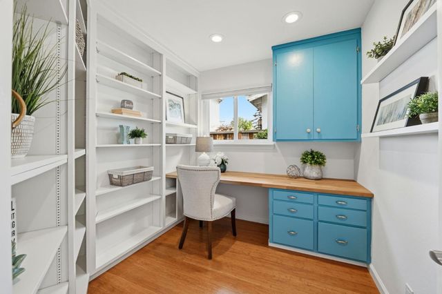 2784 Doverton Square, Mountain View, CA 94040