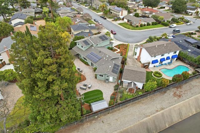 2784 Doverton Square, Mountain View, CA 94040