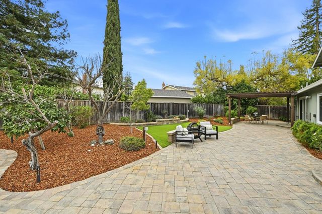 2784 Doverton Square, Mountain View, CA 94040