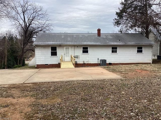 323 Coltrane Avenue, High Point, NC 27260