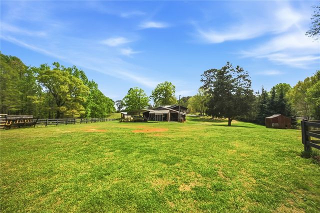 199 Williams Farm Road, Westminster, SC 29693