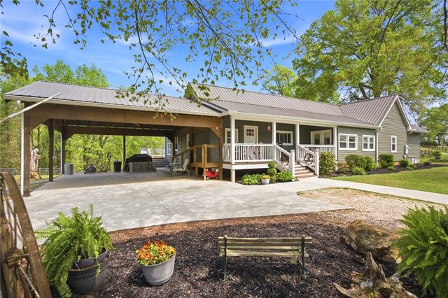 199 Williams Farm Road, Westminster, SC 29693