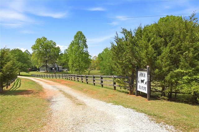 199 Williams Farm Road, Westminster, SC 29693