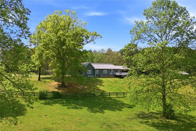 199 Williams Farm Road, Westminster, SC 29693