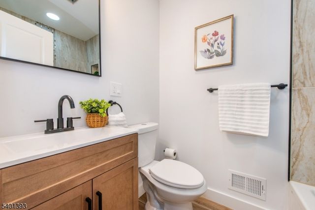 227 21St St, Irvington Twp., NJ 07111