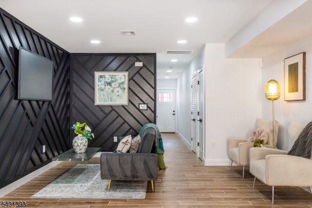 227 21St St, Irvington Twp., NJ 07111