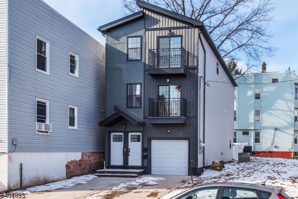 227 21St St, Irvington Twp., NJ 07111