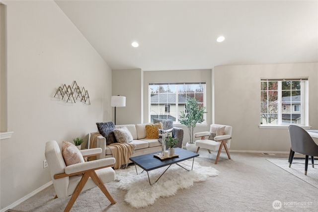 14320 55th Avenue W, Edmonds, WA 98026