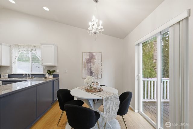 14320 55th Avenue W, Edmonds, WA 98026