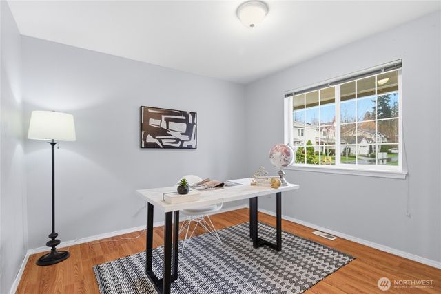 14320 55th Avenue W, Edmonds, WA 98026