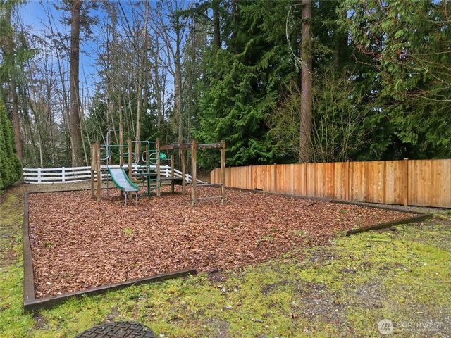 14320 55th Avenue W, Edmonds, WA 98026