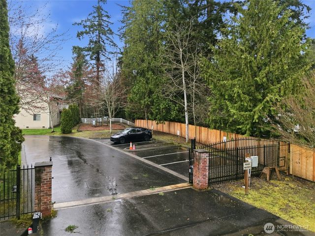 14320 55th Avenue W, Edmonds, WA 98026