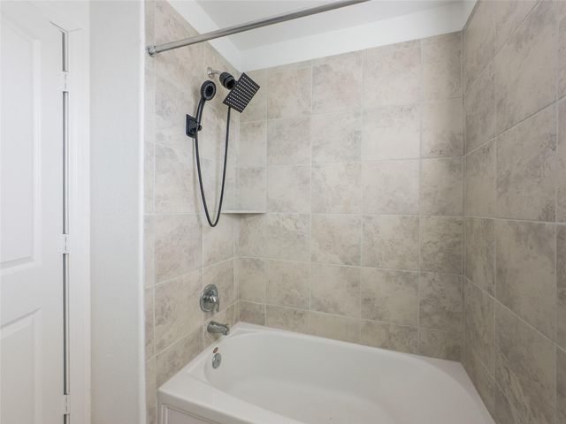 313 Majestic Cedar DR, Liberty Hill, TX 78642