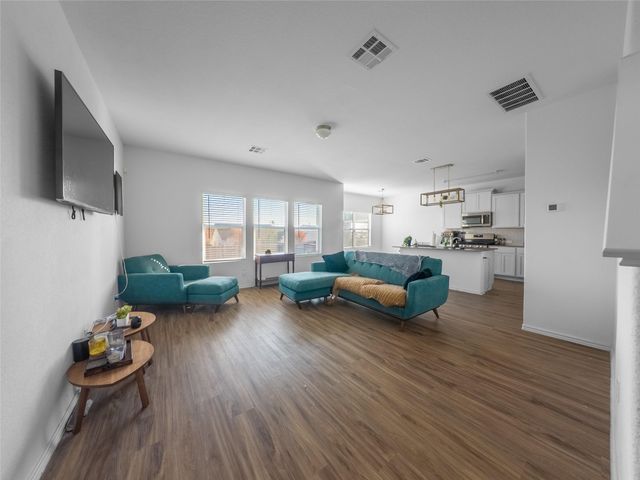 313 Majestic Cedar DR, Liberty Hill, TX 78642