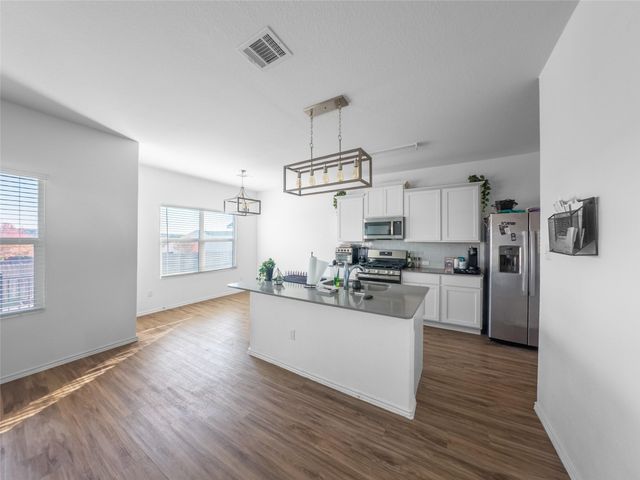 313 Majestic Cedar DR, Liberty Hill, TX 78642