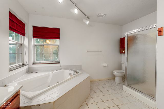 8304 Portside Drive, Avon, IN 46123