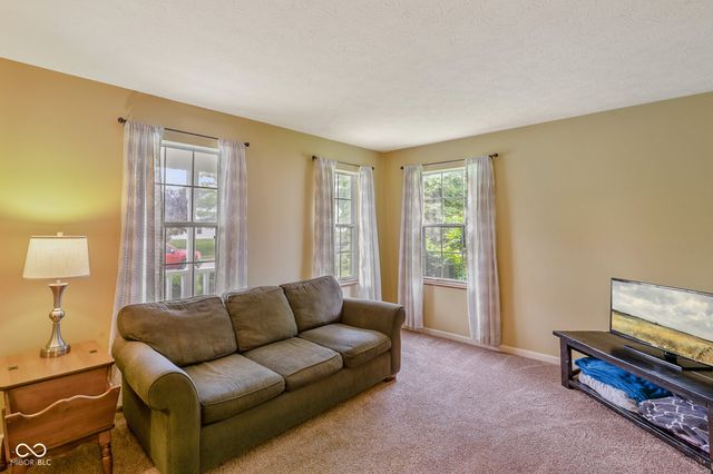 8304 Portside Drive, Avon, IN 46123
