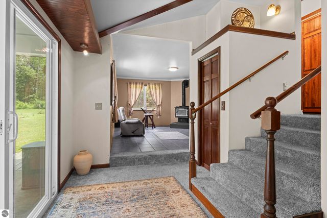 16966 Maple Drive, Leroy, MI 49655