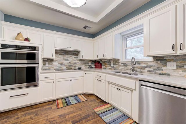 1600 Ridgecrest Road, Edmond, OK 73013