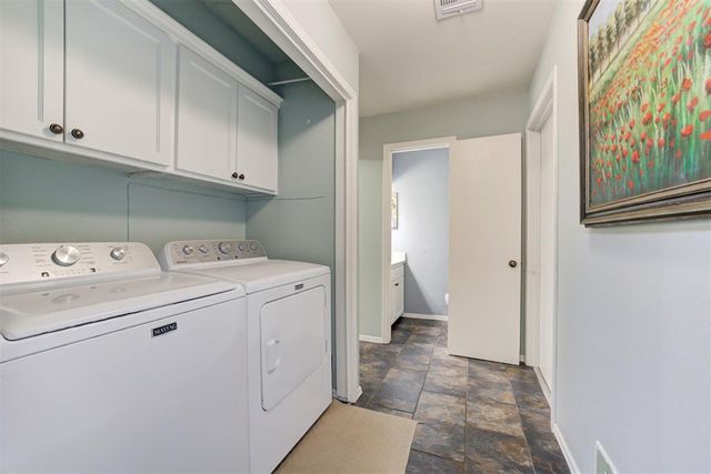 1600 Ridgecrest Road, Edmond, OK 73013