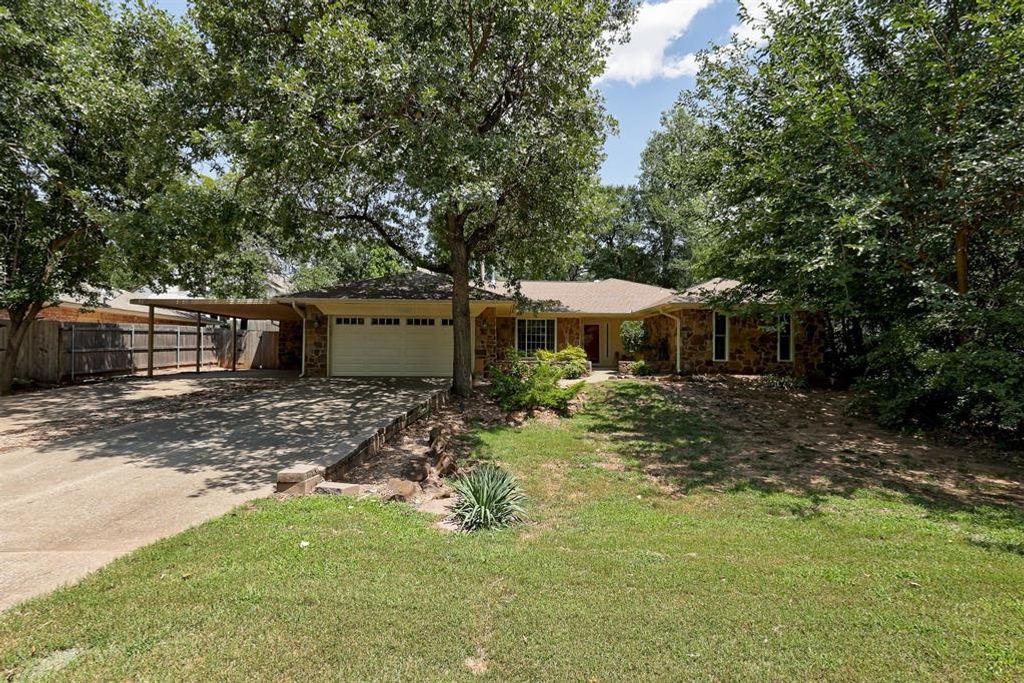 1600 Ridgecrest Road, Edmond, OK 73013