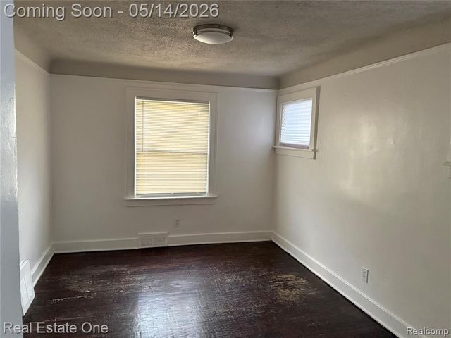 19657 Gallagher Street, Detroit, MI 48234