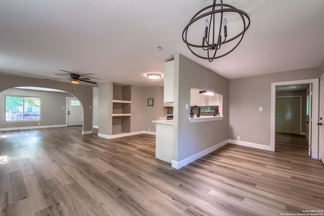 323 Humboldt Street, San Antonio, TX 78211