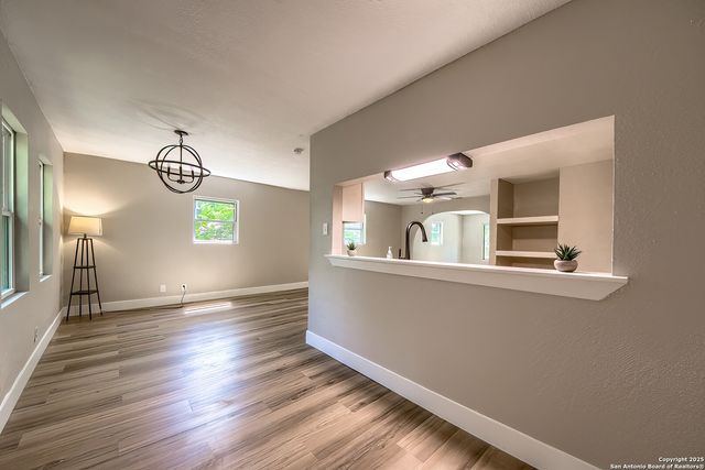 323 Humboldt Street, San Antonio, TX 78211