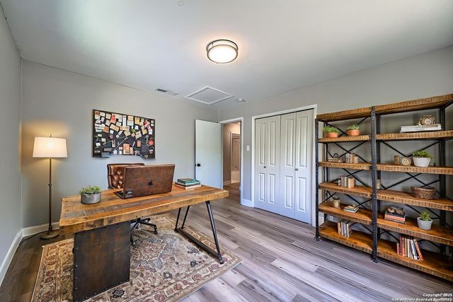 323 Humboldt Street, San Antonio, TX 78211