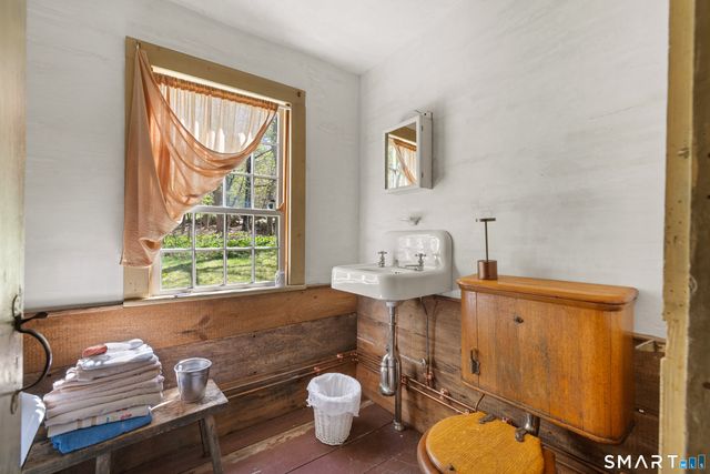 1210 Route 169, Woodstock, CT 06281
