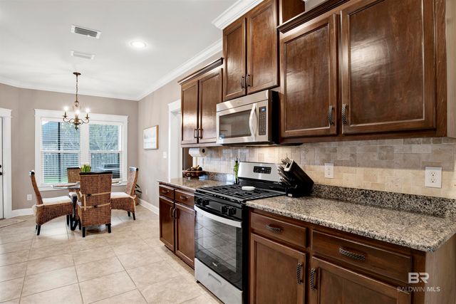 8889 Bainbridge Drive, Daphne, AL 36526