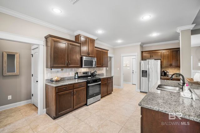 8889 Bainbridge Drive, Daphne, AL 36526