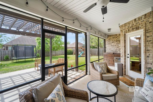 8889 Bainbridge Drive, Daphne, AL 36526