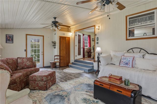 10 Coleman Avenue, Elmira, NY 14905