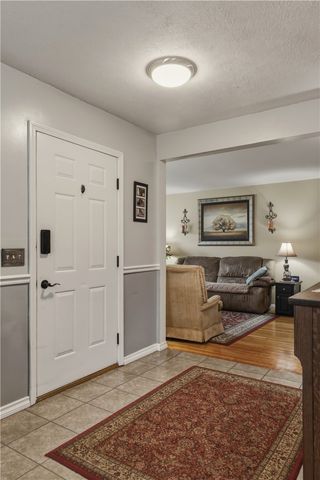 10 Coleman Avenue, Elmira, NY 14905