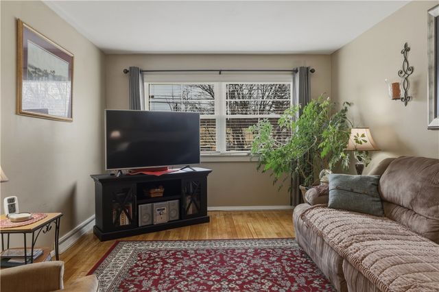 10 Coleman Avenue, Elmira, NY 14905