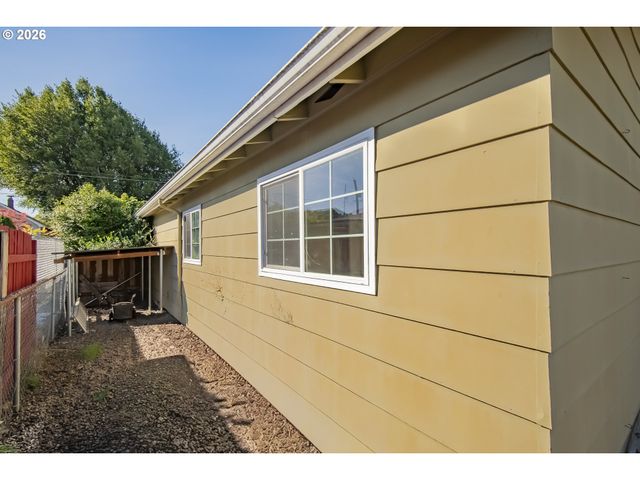 3604 Se 64TH Ave, Portland, OR 97206
