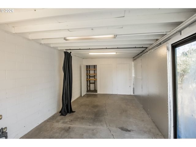 3604 Se 64TH Ave, Portland, OR 97206
