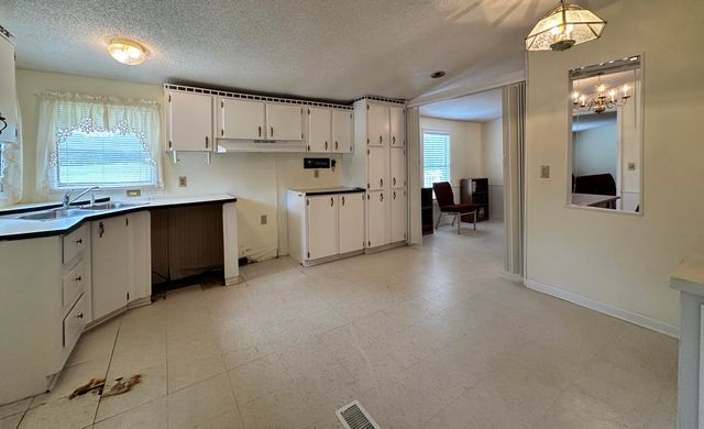 248 Majesty St., Neeses, SC 29107
