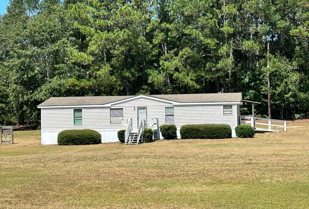 248 Majesty St., Neeses, SC 29107