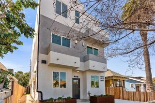 136 W 48th Street, Los Angeles, CA 90037
