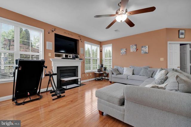 2362 SEQUOIA GROVE ST, Waldorf, MD 20601