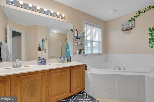 2362 SEQUOIA GROVE ST, Waldorf, MD 20601